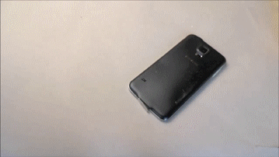 Samsung Galaxy S5 - robbanó akkumulátorral