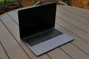 macbook pro 13 review