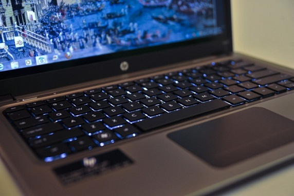 HP Folio 13