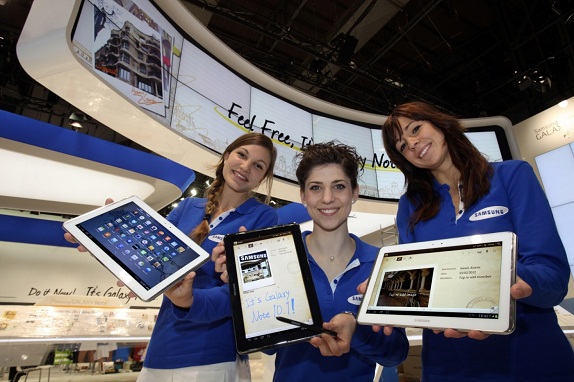 Sajtóközlemény: A Galaxy Tab 2 sorozat újabb tagját mutatta be a Samsung