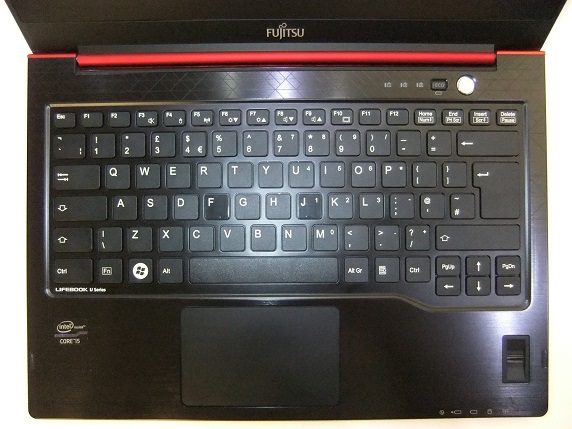 Fujitsu Lifebook U772 Ultrabook teszt