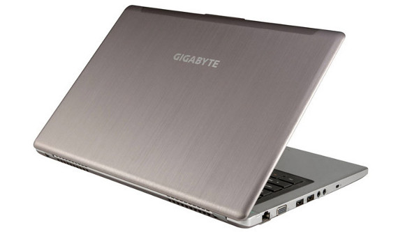 Ultrabook a Gigabyte-tól; U2442F Extreme