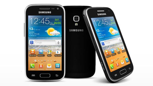 Samsung Galaxy Ace 3: Android 4.2.2 a középmezőnyben