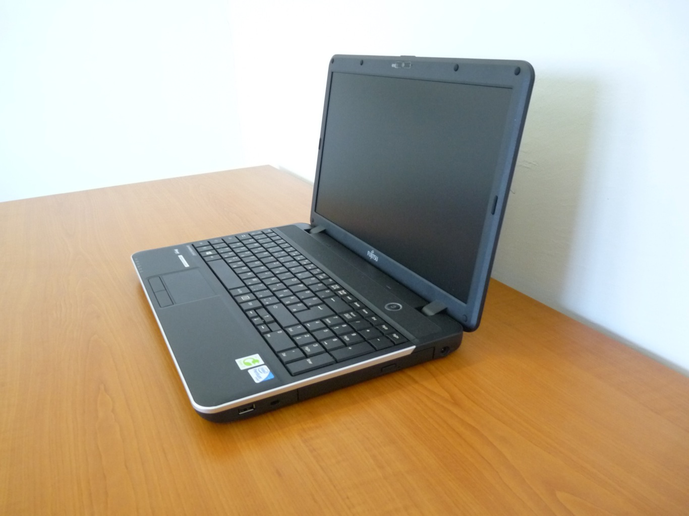 Fujitsu LifeBook A512 teszt