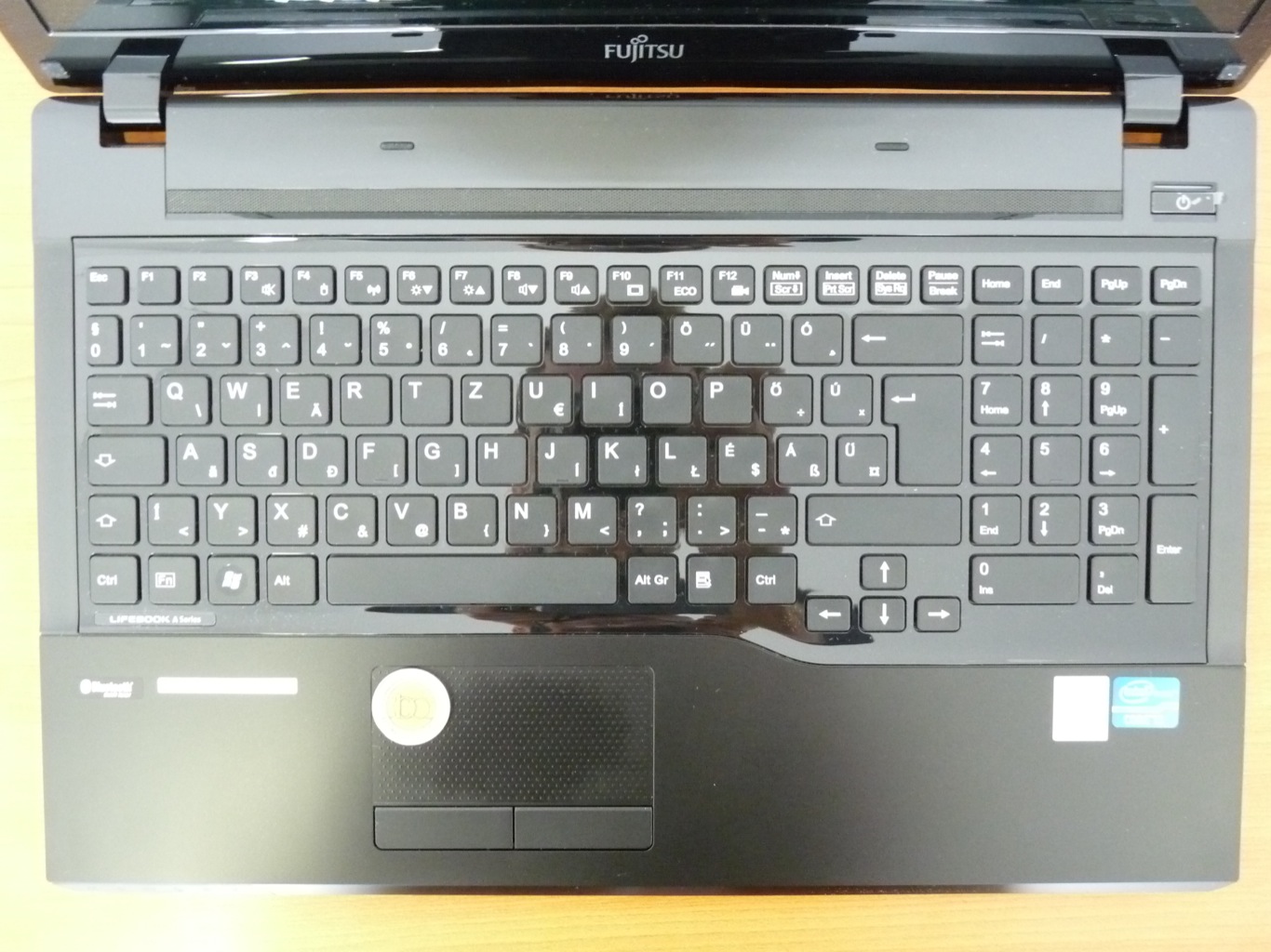 Fujitsu LifeBook AH552 teszt