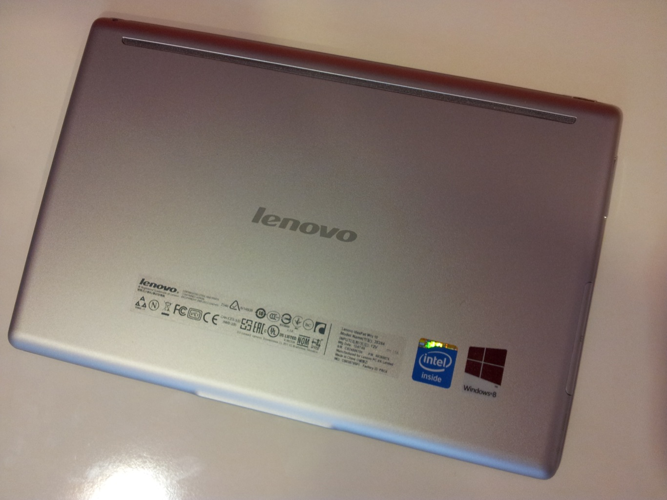 Lenovo IdeaPad Miix 10 teszt és Windows 8 gyorstalpaló 2in1