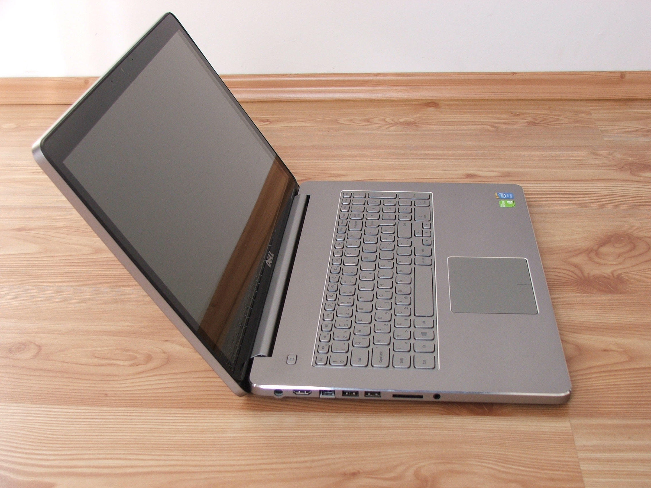 Dell Inspiron 7737 teszt - az XPS Inspiron