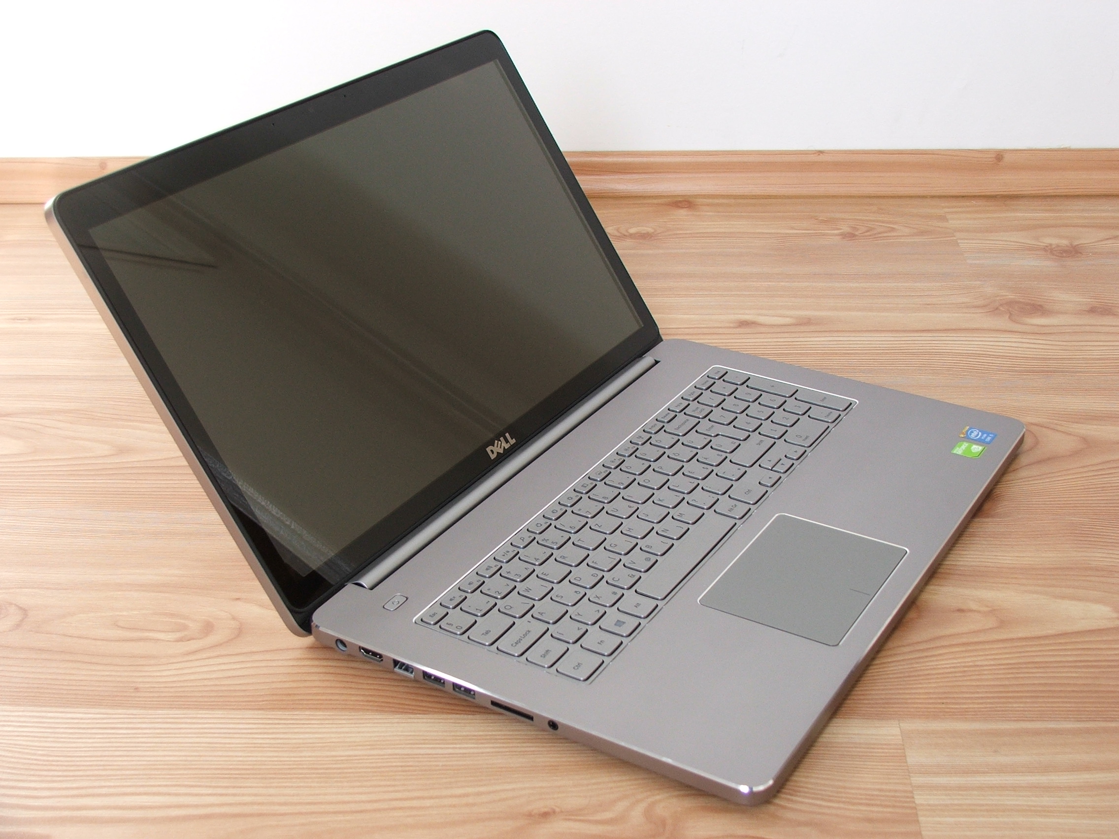 Dell Inspiron 7737 teszt - az XPS Inspiron