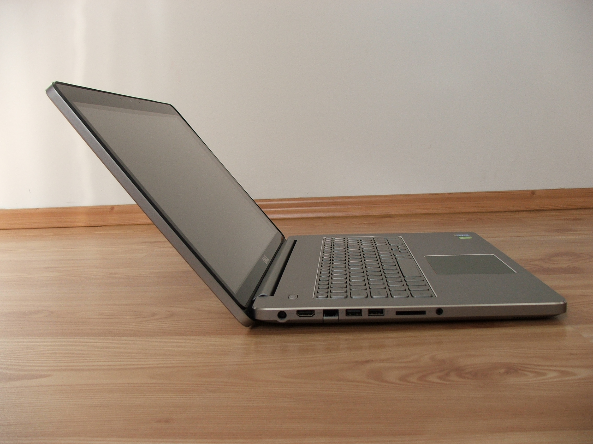 Dell Inspiron 7737 teszt - az XPS Inspiron