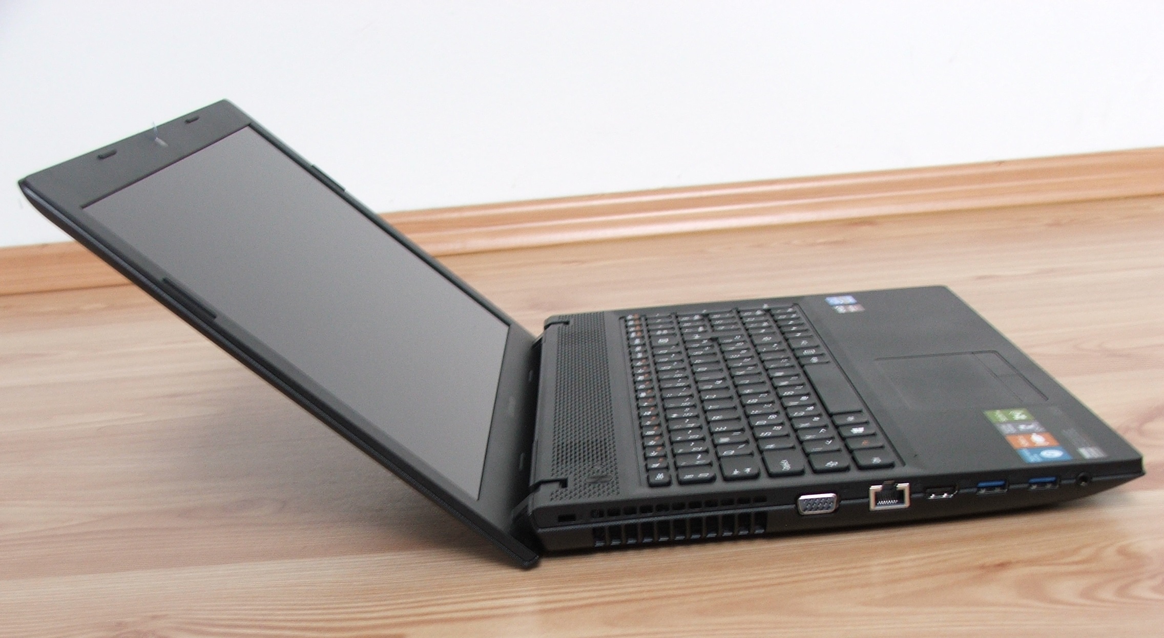 Lenovo IdeaPad G500 teszt (Core i3 / Radeon HD8570M)