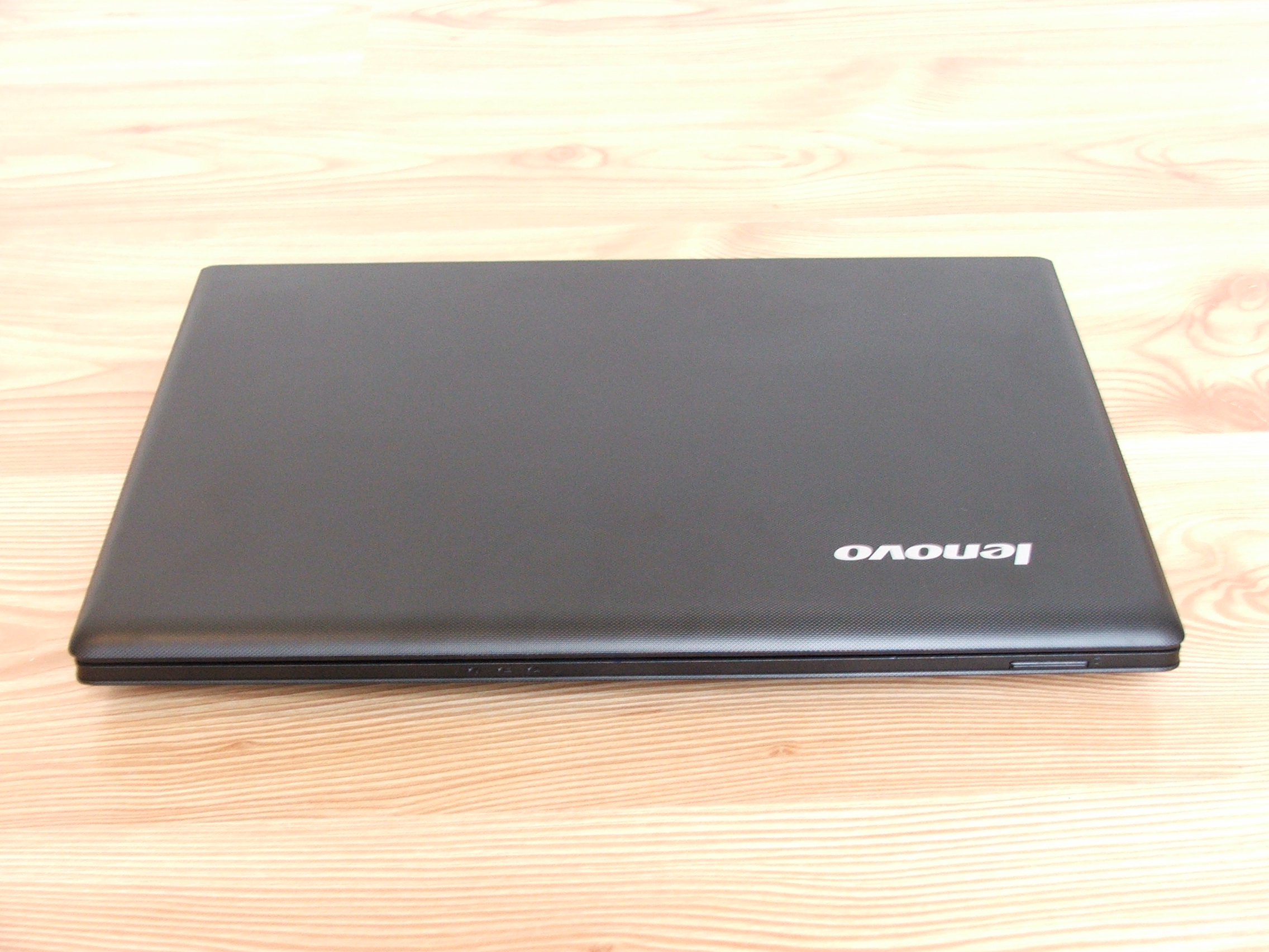 Lenovo IdeaPad G500 teszt (Core i3 / Radeon HD8570M)