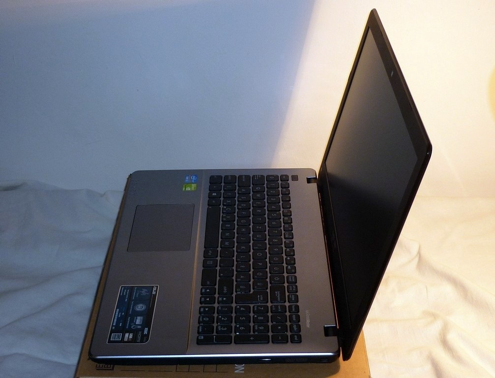 Asus X550CC XO229D teszt
