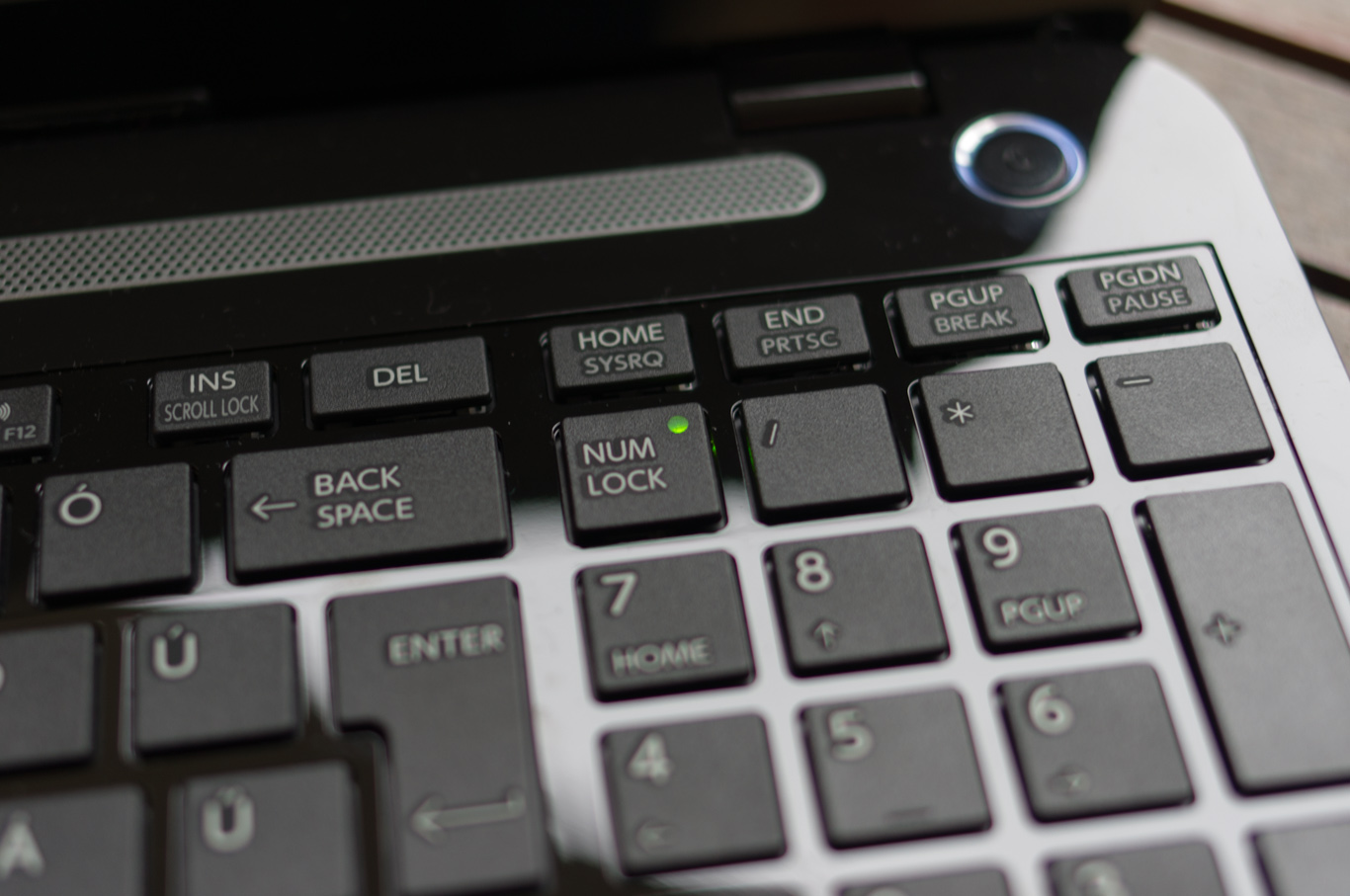 Toshiba Satellite L50 teszt