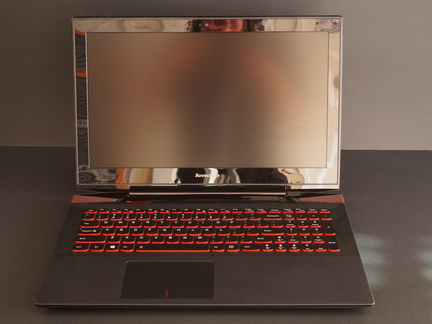 Lenovo IdeaPad Y50 teszt