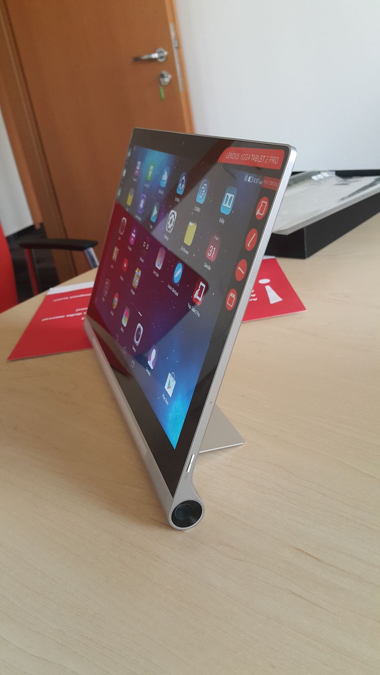 Nekiláttunk a Lenovo Yoga Tablet 2 Pro tesztnek!