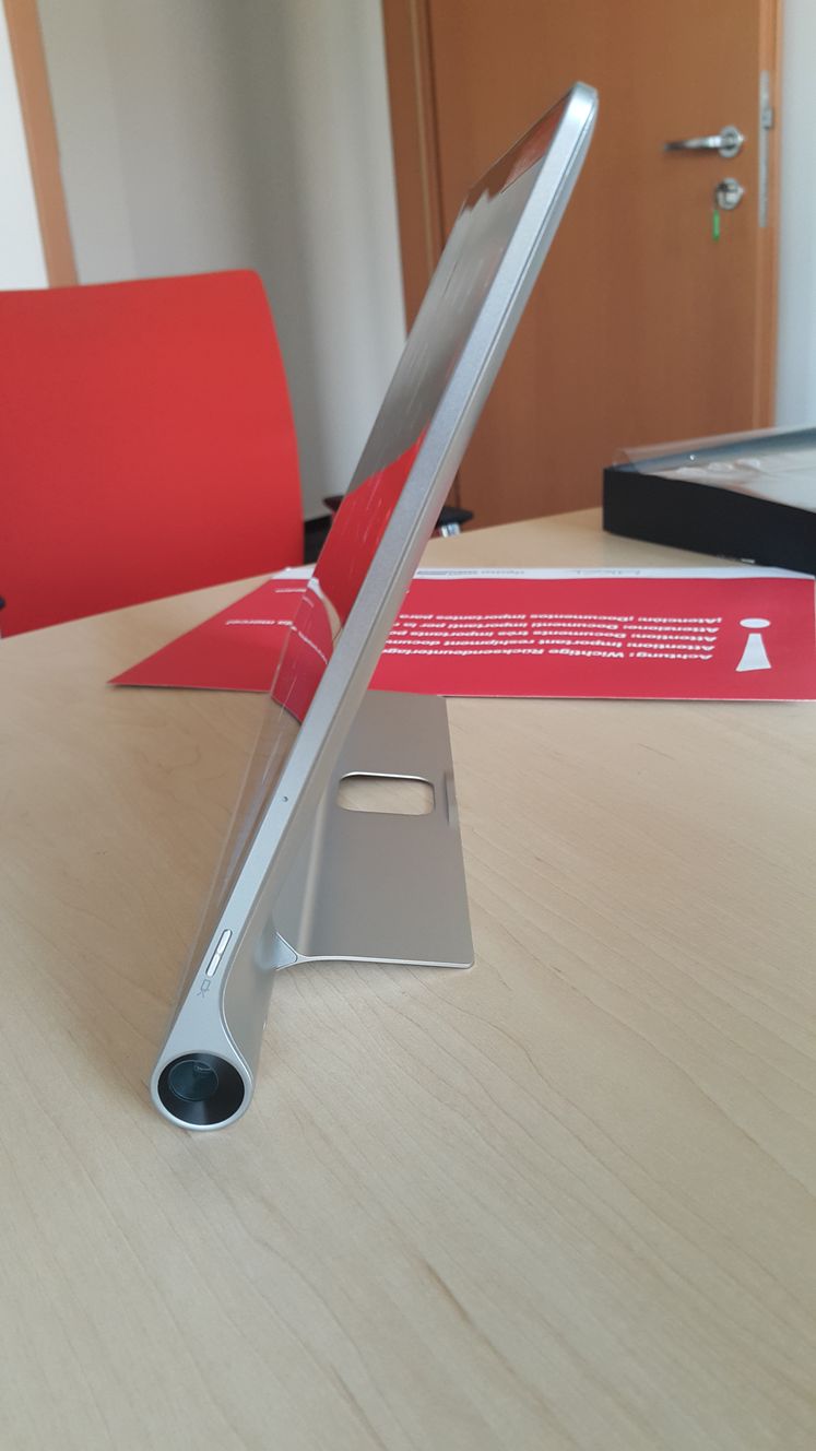 Nekiláttunk a Lenovo Yoga Tablet 2 Pro tesztnek!