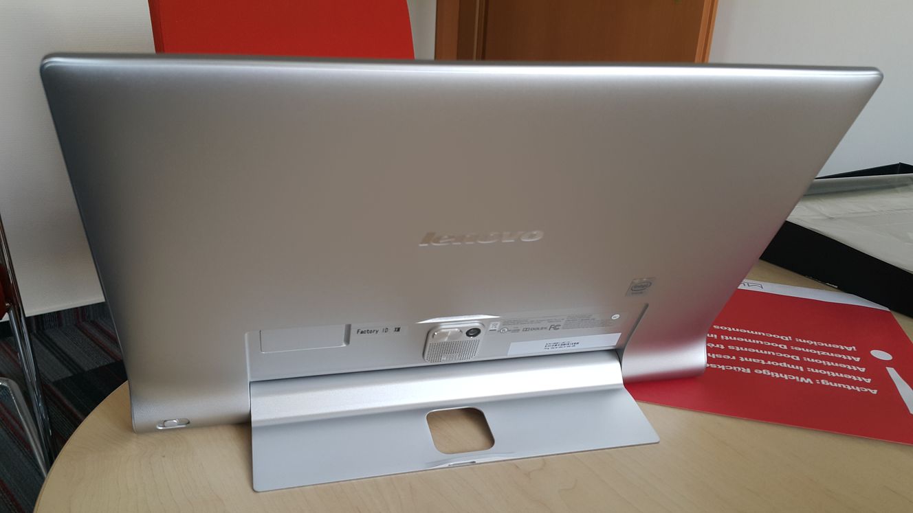 Nekiláttunk a Lenovo Yoga Tablet 2 Pro tesztnek!