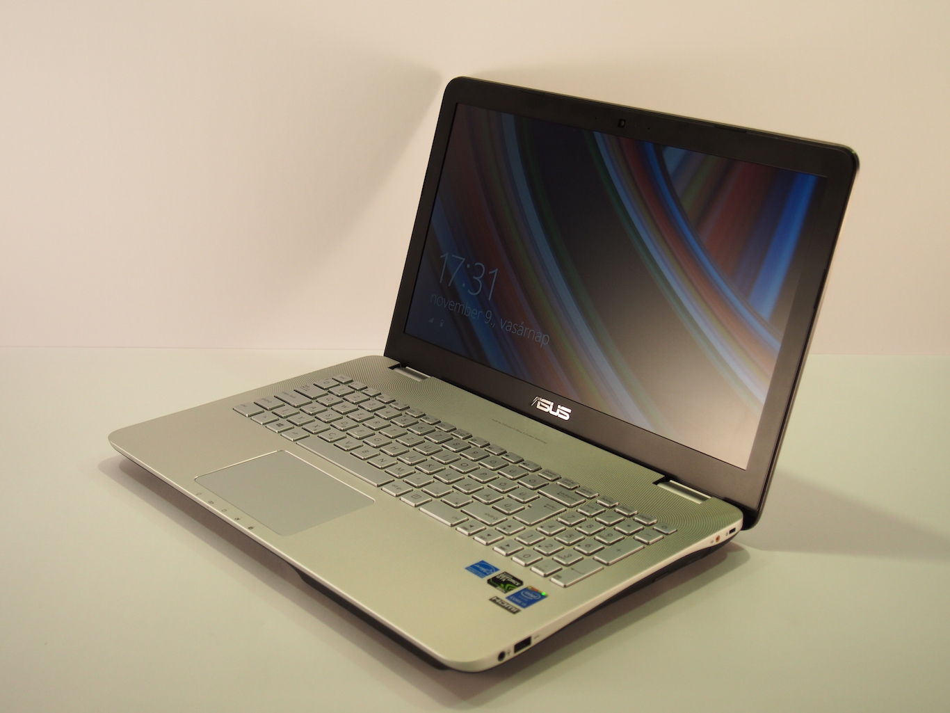 Asus N551JM teszt