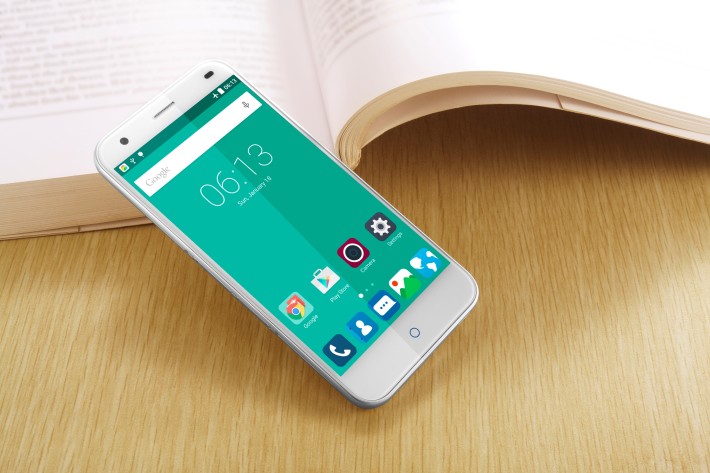 Nyolcmagos processzorral érkezik a ZTE Blade S6