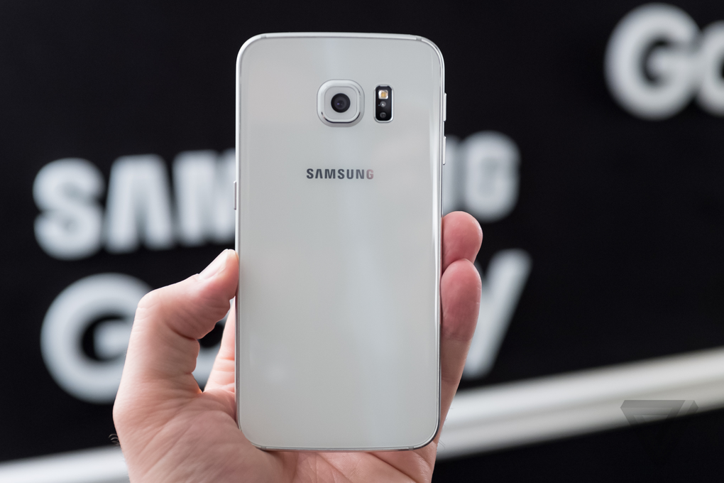 Samsung Galaxy S6 és S6 Edge - az első részletes fotók