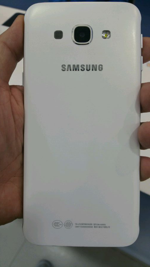 Hamarosan debütál a Samsung Galaxy A8