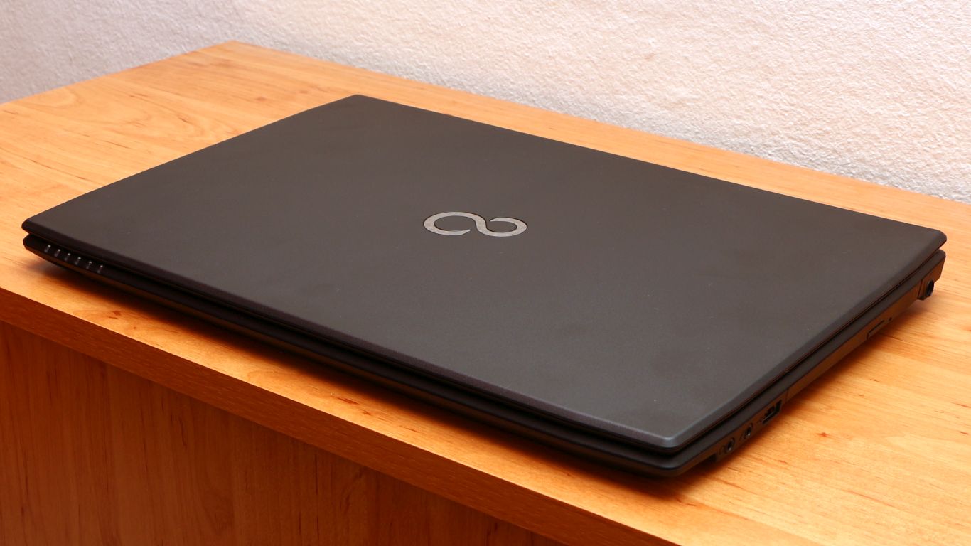 Fujitsu LifeBook A514 teszt