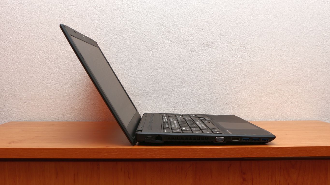 Fujitsu LifeBook A514 teszt
