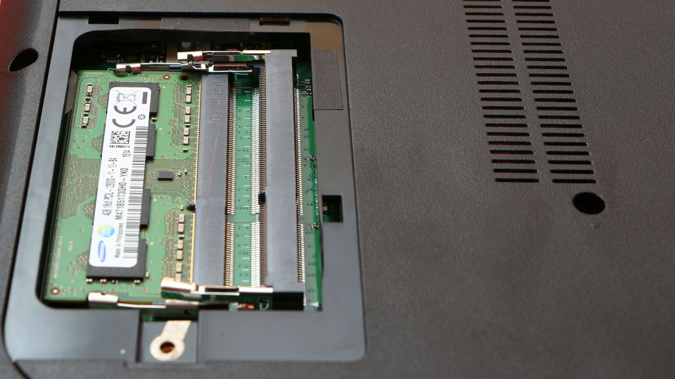 Fujitsu LifeBook A514 teszt