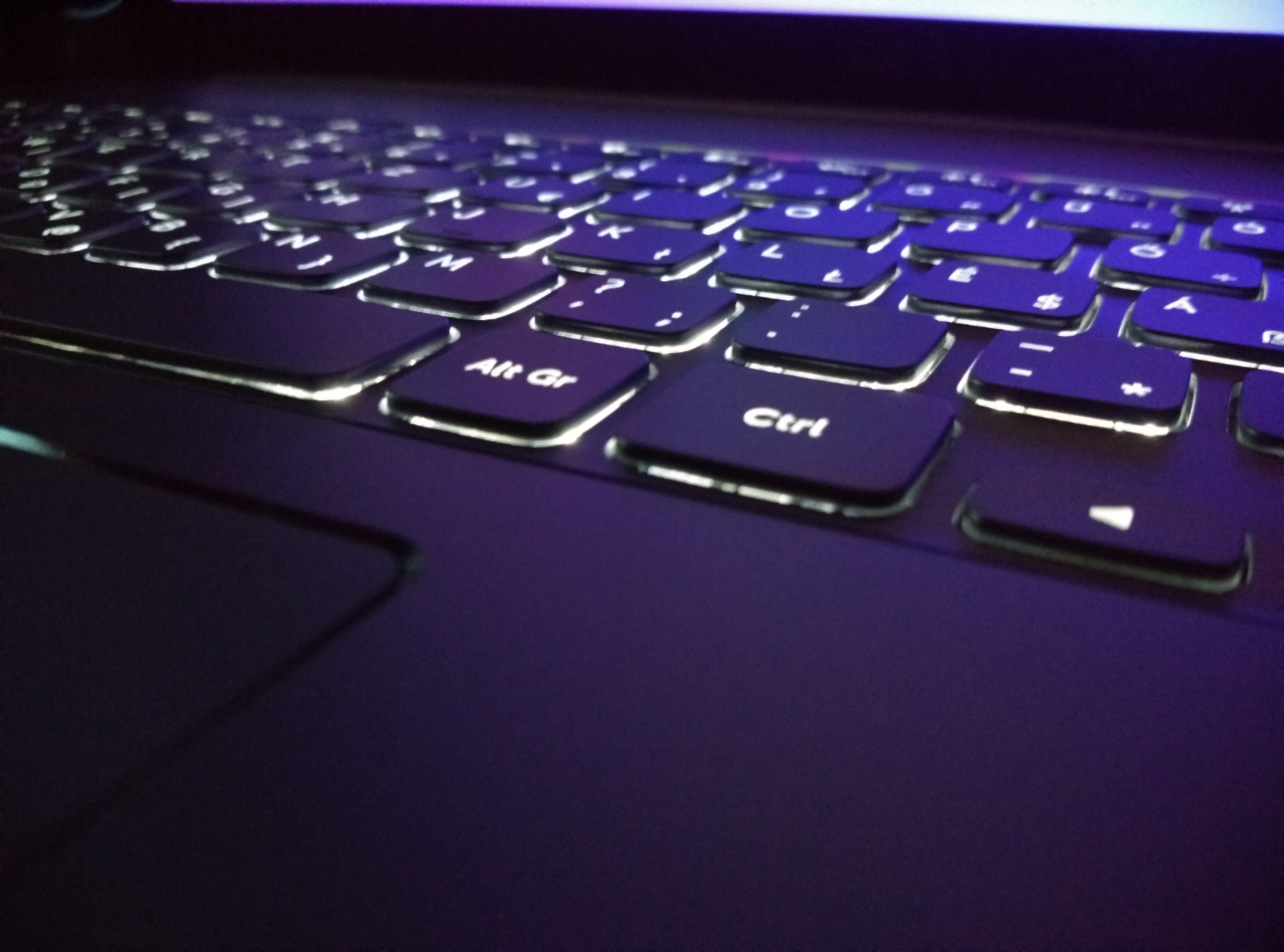 Dell Inspiron 7746 teszt