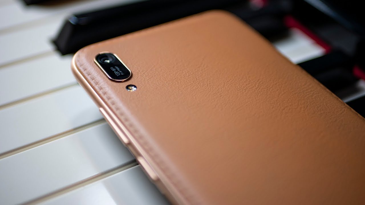 Hivatalos a Huawei Y6 2019, Helio A22 SoC-cal és 6.09 inches kijelzővel