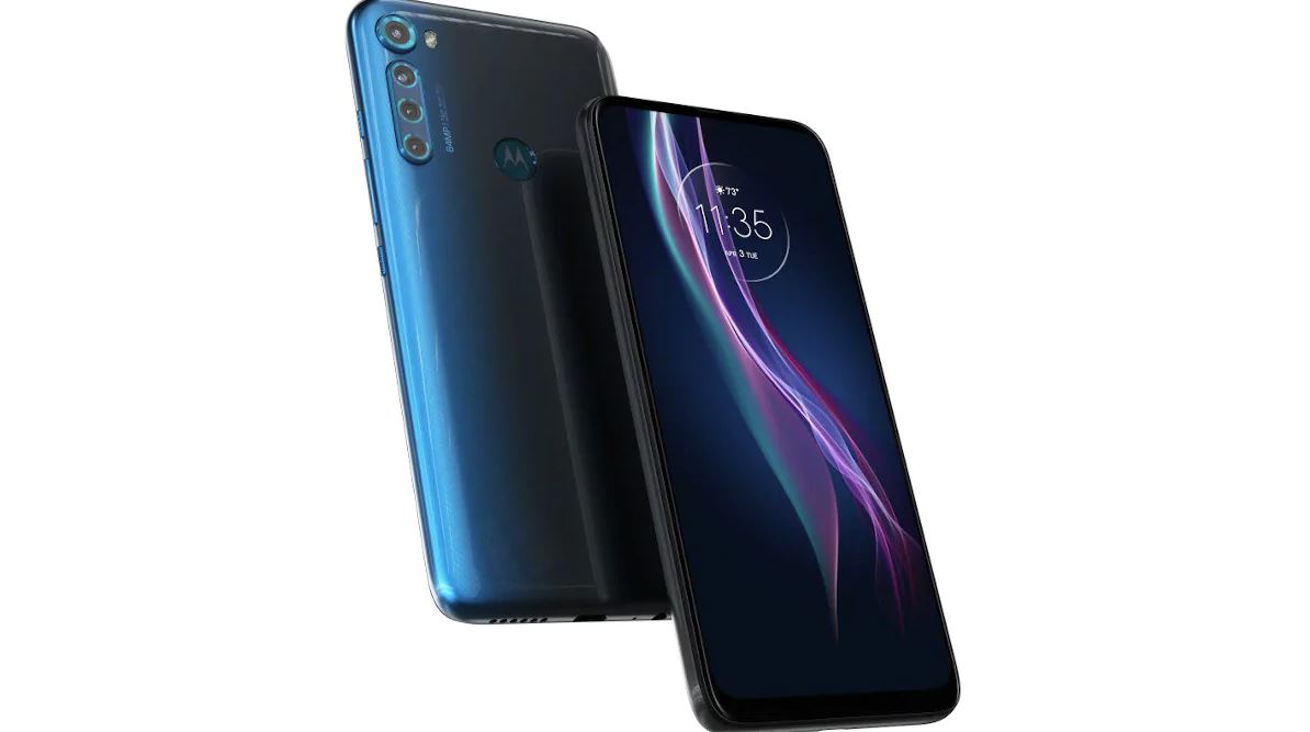 Motoros előlapi kamerával mutatkozott be a Motorola One Fusion+