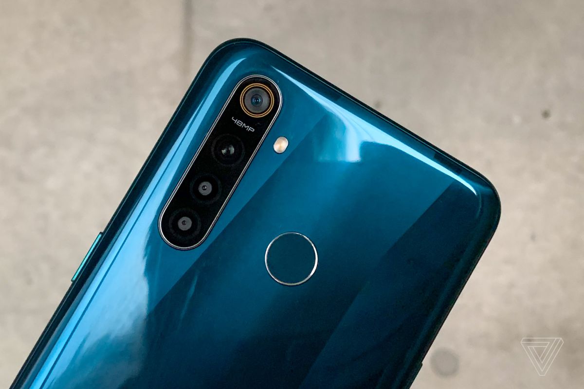 Négy kamerát és új chipsetet hoz az új Realme 5 és Realme 5 Pro