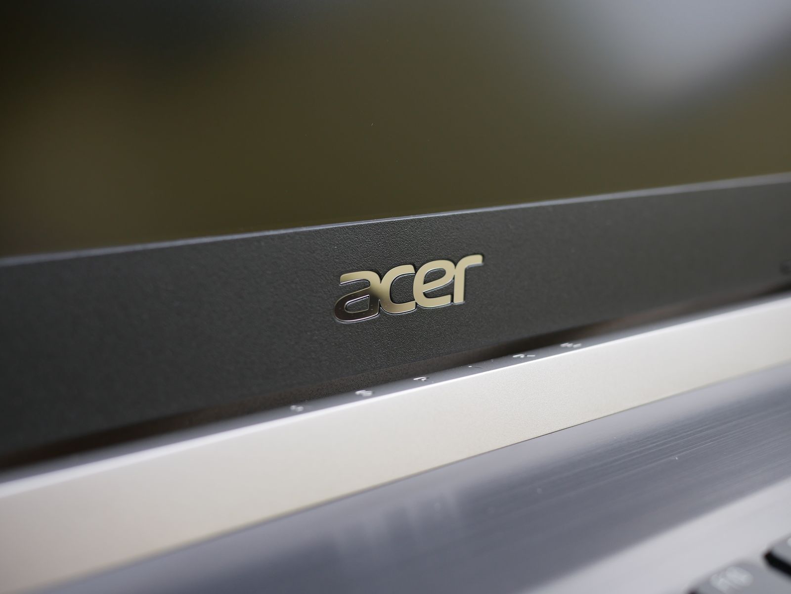 acer aspire 7 a717 _30