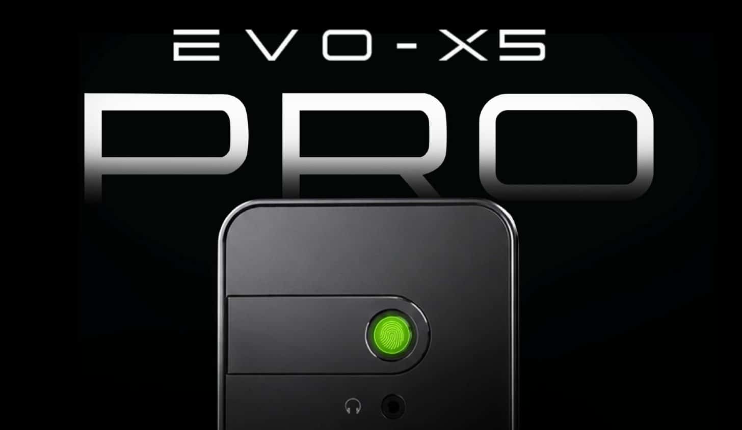 GMKtec EVO-X5 PRO: 300B+ AI modellek 192 GB memóriával