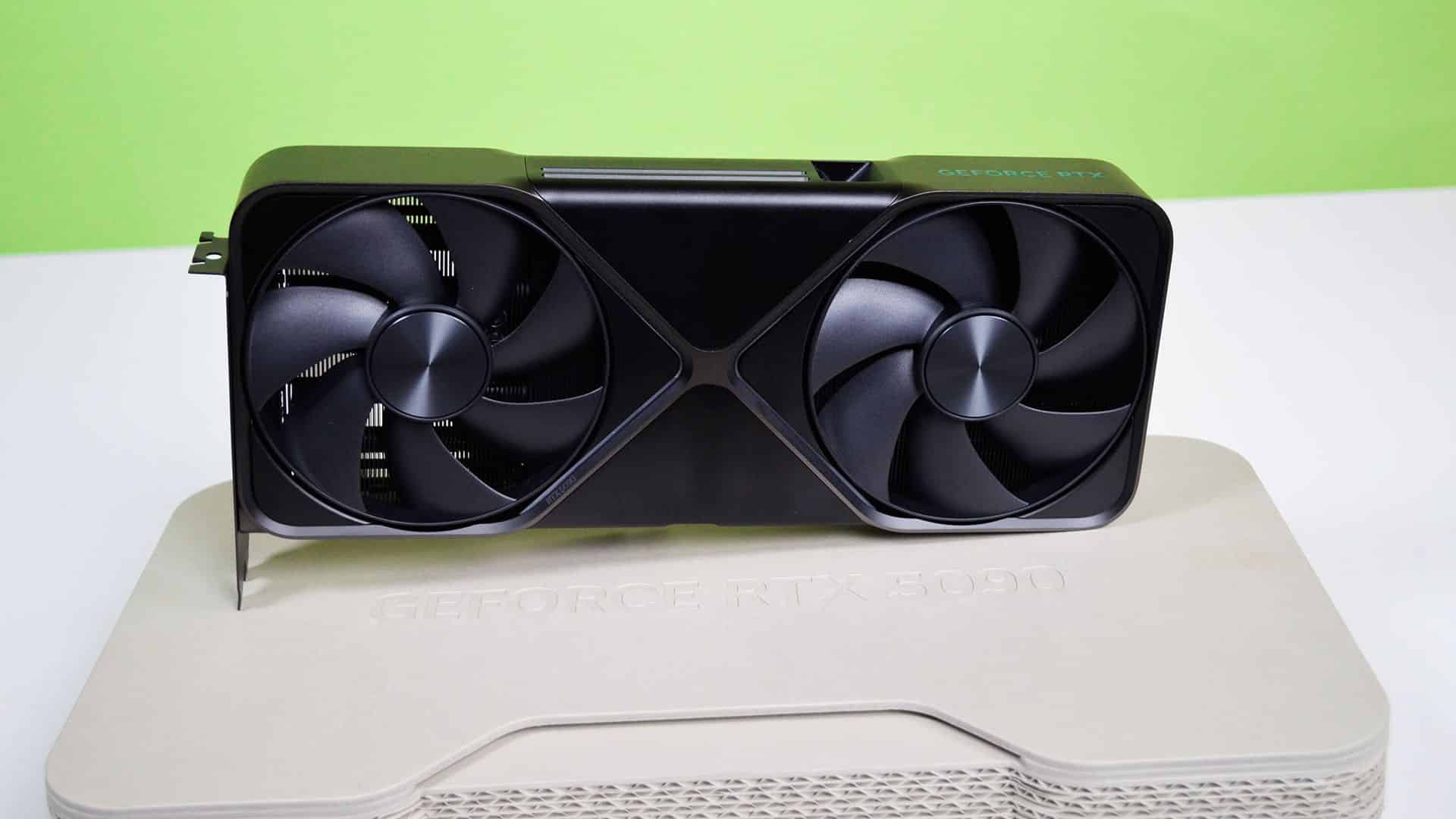 Micro Center: nyilatkozat és személyi igazolvány az RTX 5090-hez