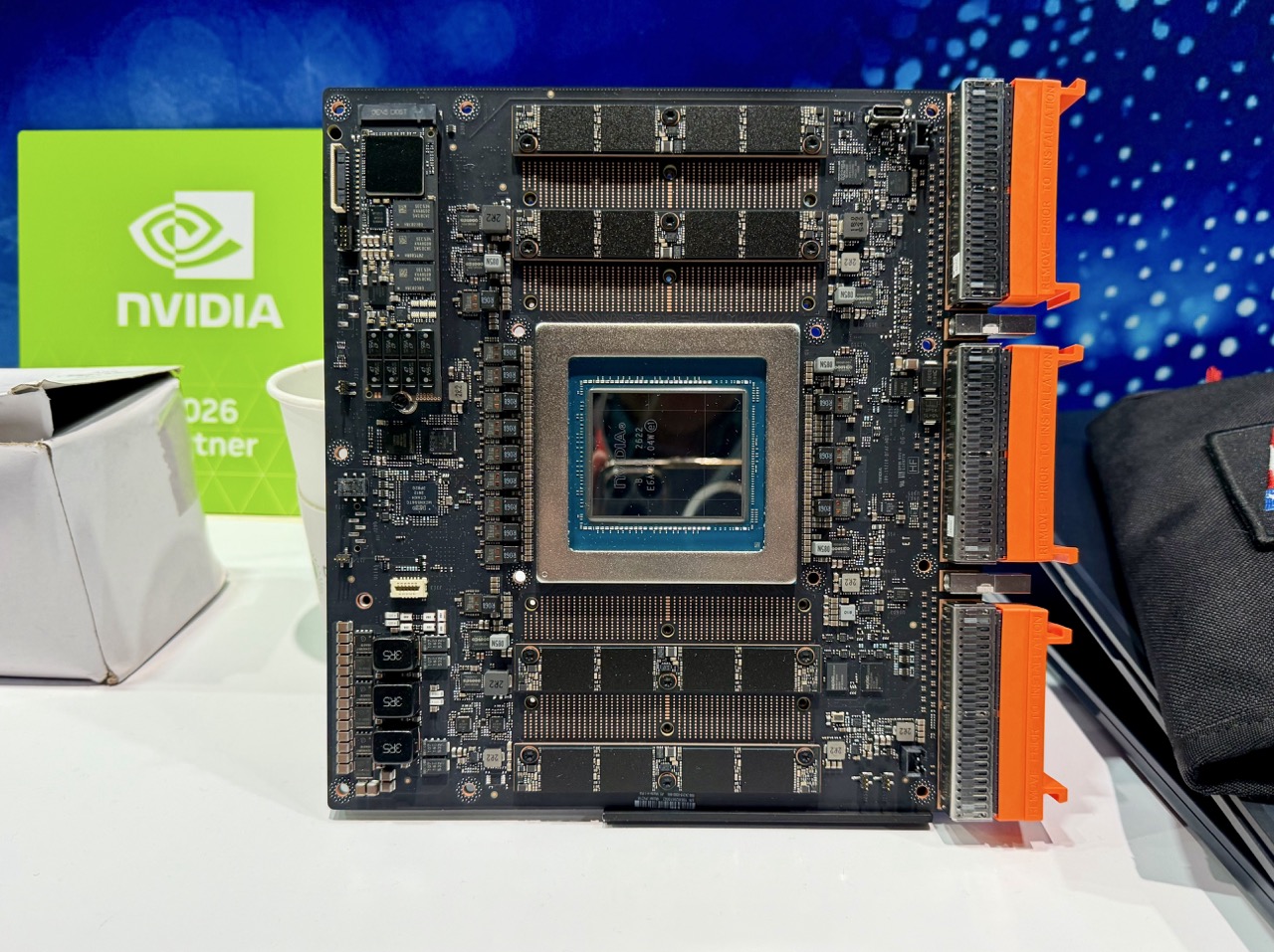 NVIDIA BlueField-4 STX: olcsóbb szerver a CMX-hez